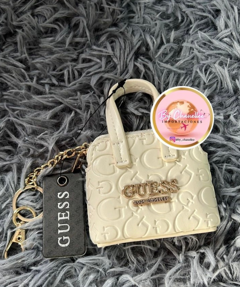 MONEDERO GUESS